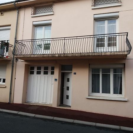 Gite "Les Hortensias" Au Coeur De Лакон Экстерьер фото